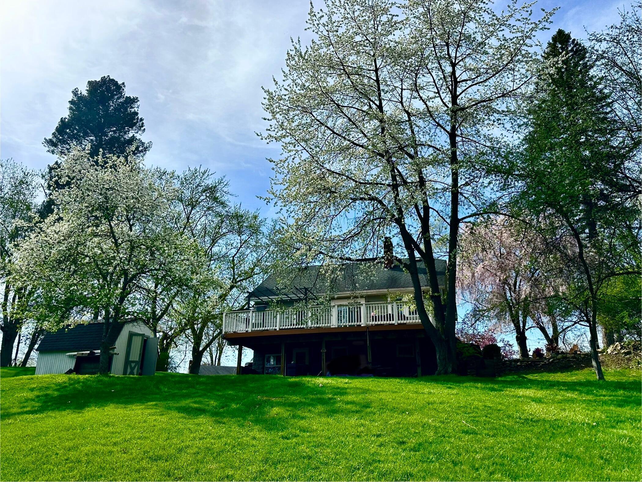 18315 Cavanaugh Lake Road Chelsea, MI 48118 - Photo 4 of 22 4