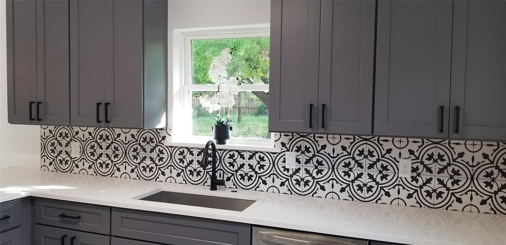 412 Ellis Street Allen, TX 75002 - Photo 10 of 36 a view of a sink