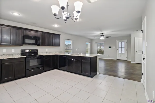 $230,000 | 12188 Buddy Ellis Road, Denham Springs, LA 70726