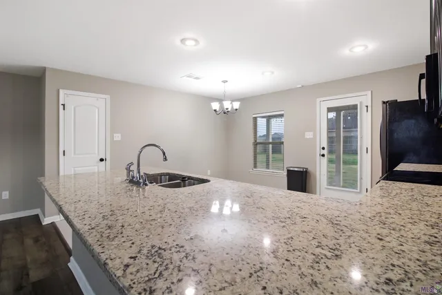 $230,000 | 12188 Buddy Ellis Road, Denham Springs, LA 70726