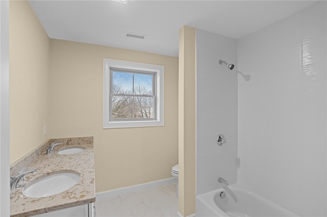 11 Stone Street, Unit A Providence, RI 02904 - Photo 18 of 29