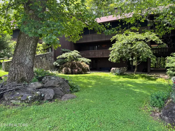 $249,999 | 3815 East Parkway, Unit 13, Gatlinburg, TN 37738
