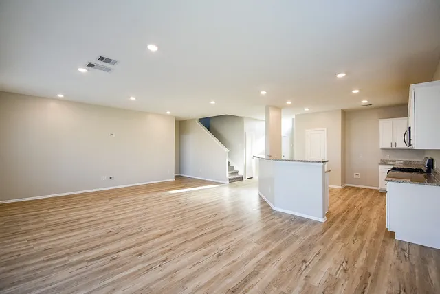 $2,900 | 3716 Vail Spgs Drive, Richmond, TX 77469