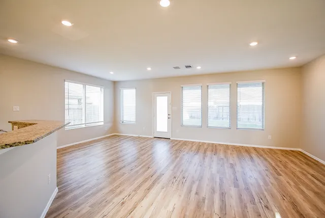 $2,900 | 3716 Vail Spgs Drive, Richmond, TX 77469