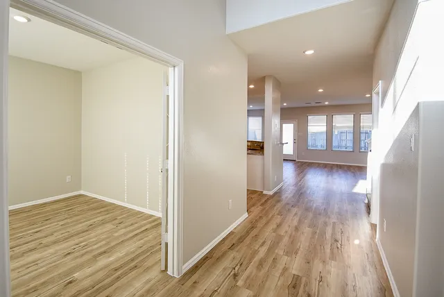 $2,900 | 3716 Vail Spgs Drive, Richmond, TX 77469