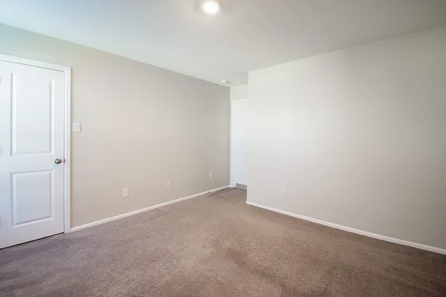 $2,900 | 3716 Vail Spgs Drive, Richmond, TX 77469