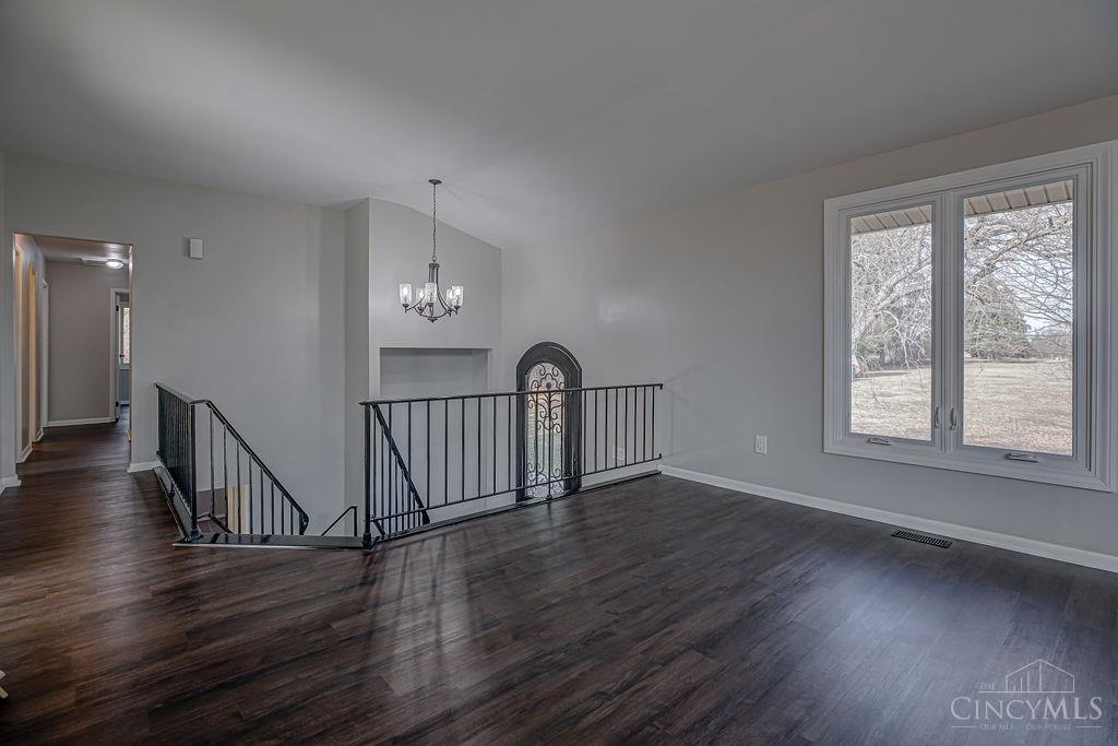 7755 Fairfield Road Oxford, OH 45056 - Photo 11 of 62