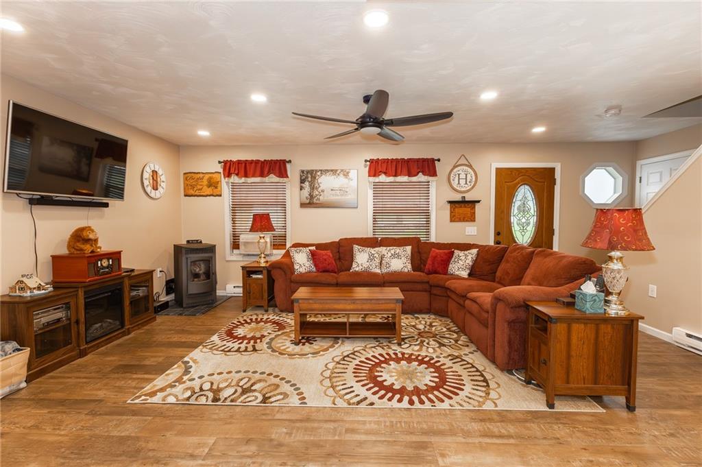 2491 Leesburg Grove City Road Mercer, PA 16137 - Photo 7 of 29