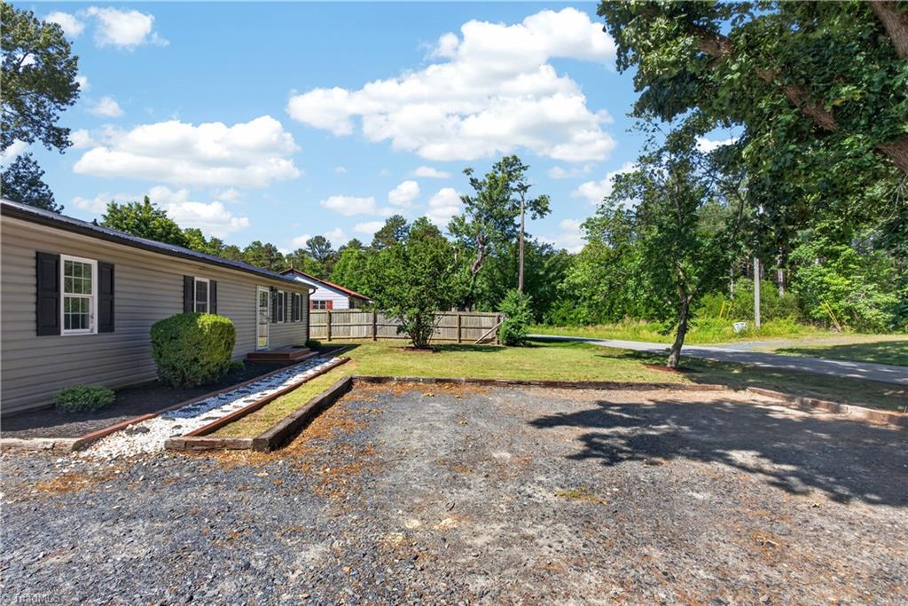 4306 Plainfield Road Sophia, NC 27350 - Photo 27 of 30