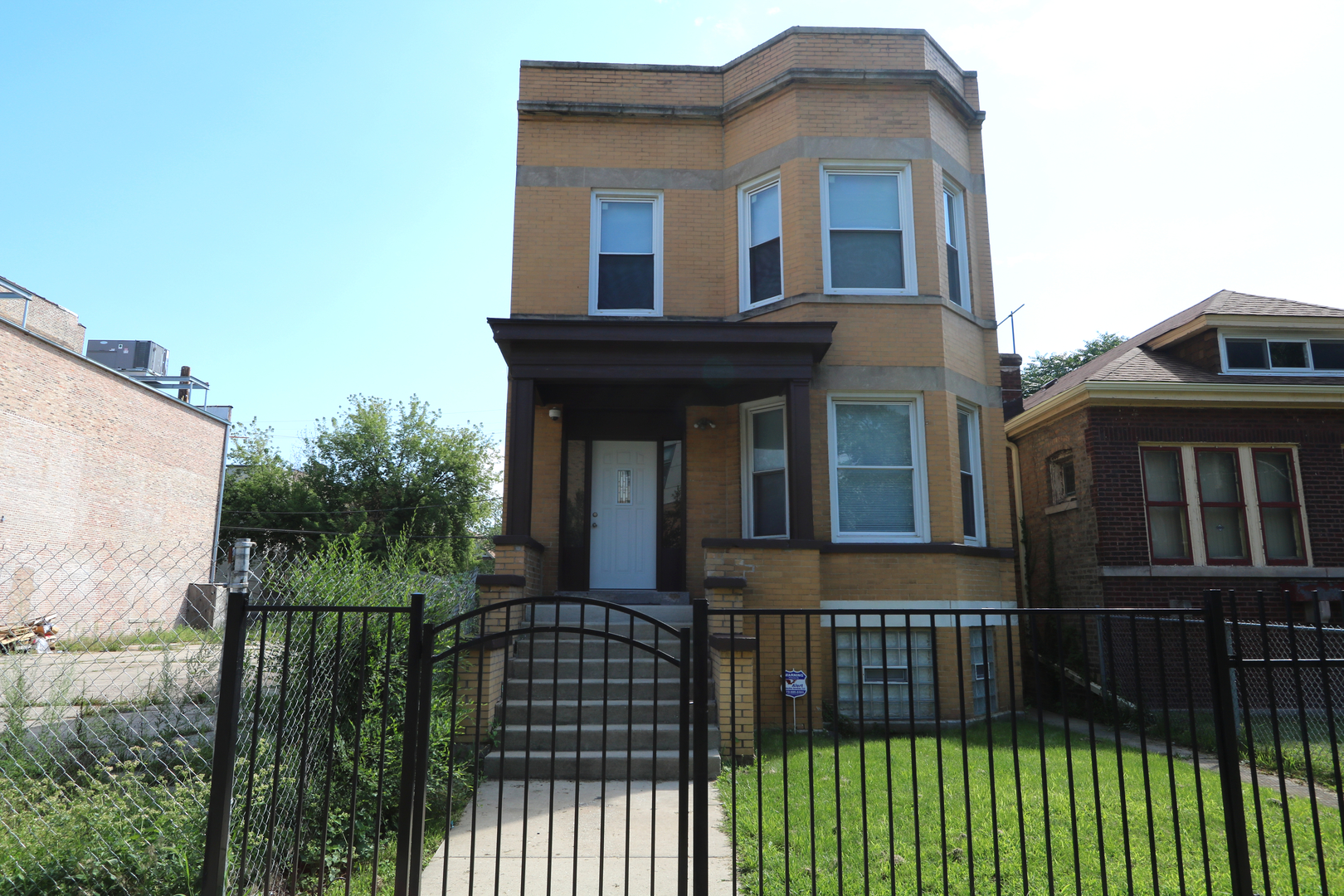 1339 East 72nd St Unit 2  