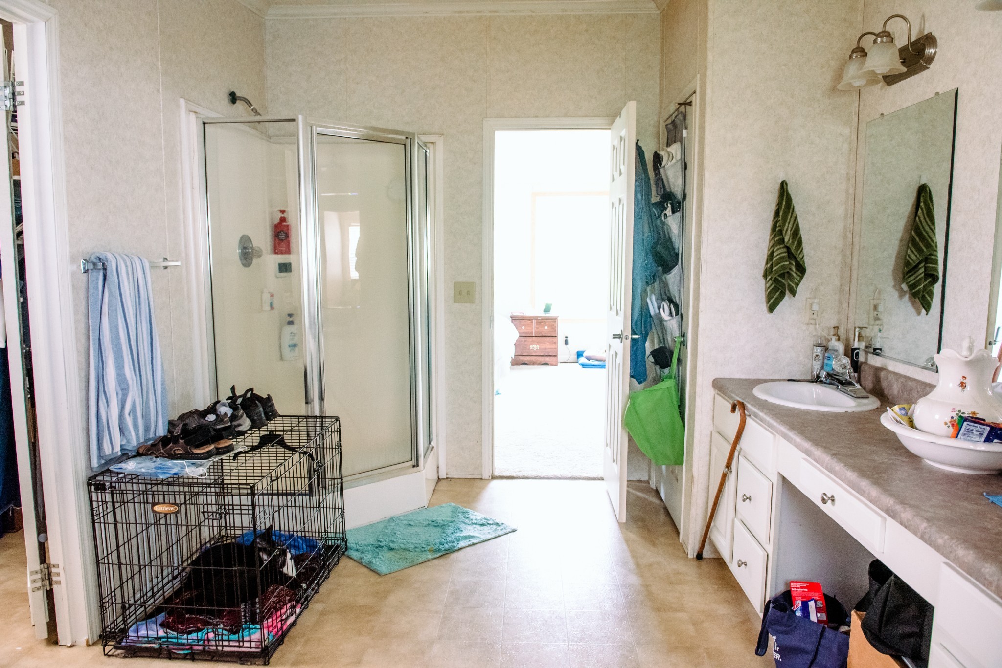 417 Buttermilk Hollow Road Bethpage, TN 37022 - Photo 21 of 33 a living room with furniture and a flat screen tv