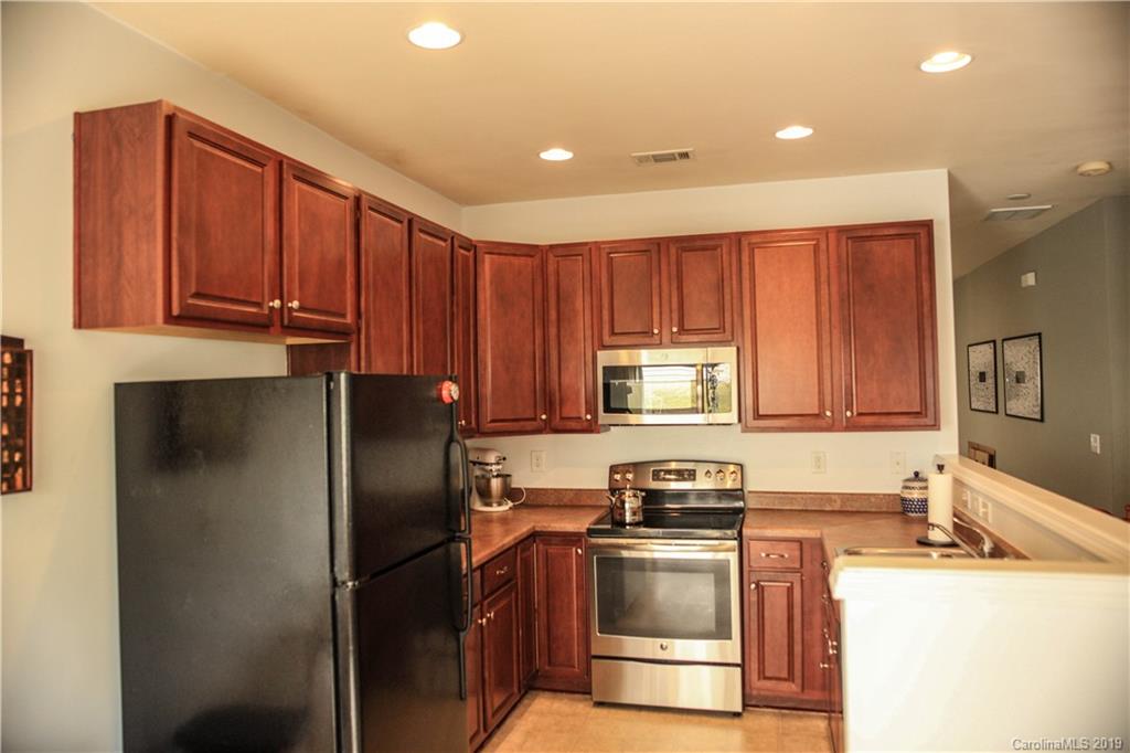 138 Rapids Road, Unit 6392 Fort Mill, SC 29715 - Photo 5 of 14 Gallery Image 5