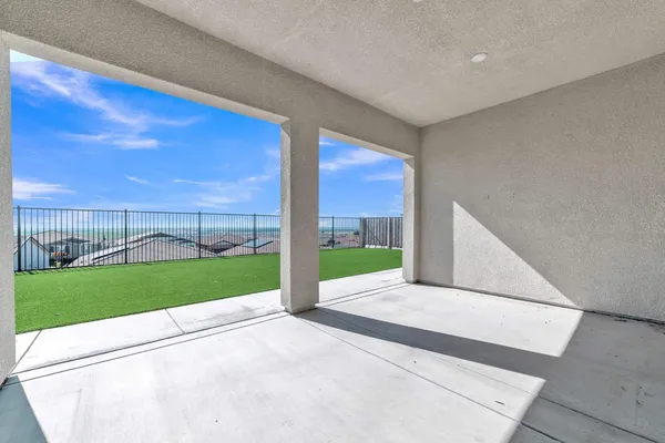 $910,000 | 3385 Rock Springs Ranch Drive, Folsom, CA 95630