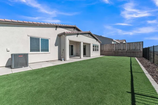 $910,000 | 3385 Rock Springs Ranch Drive, Folsom, CA 95630