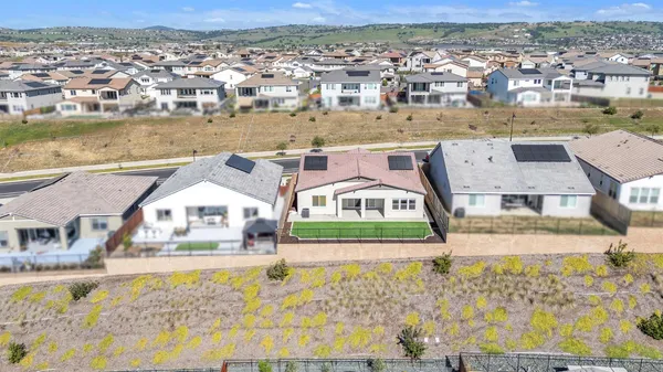 $910,000 | 3385 Rock Springs Ranch Drive, Folsom, CA 95630