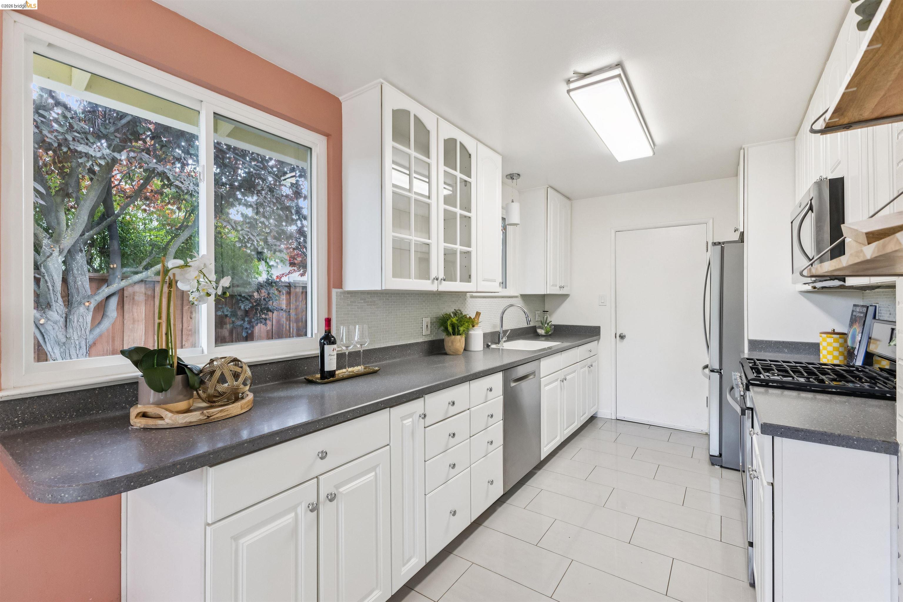 1231 Coventry Road Concord, CA 94518 - Photo 24 of 52