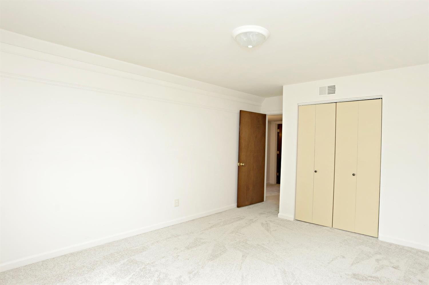 1036 Armstrong Mill Road, Unit A Lexington, KY 40517 - Photo 12 of 32 Photo 12