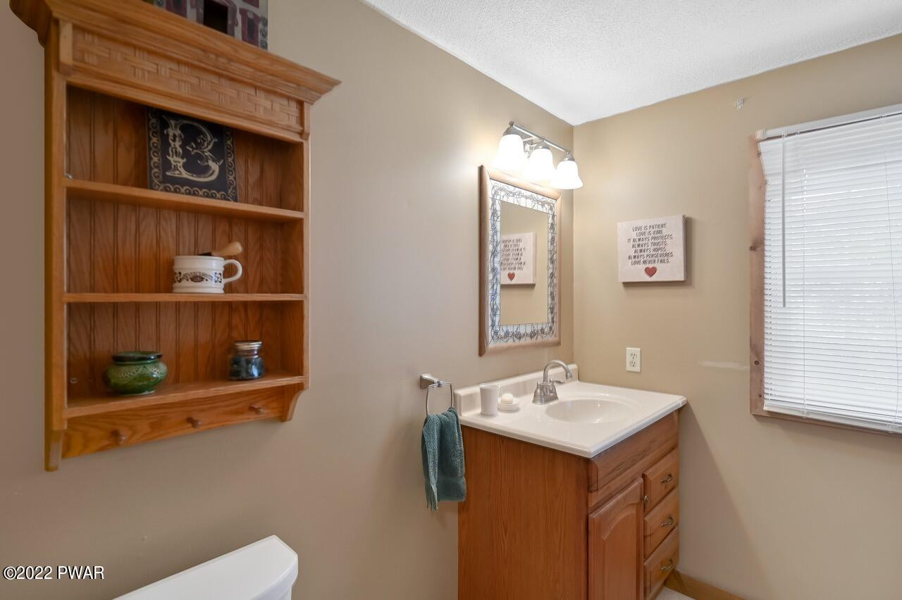 850 Deerfield Road Lake Ariel, PA 18436 - Photo 46 of 91