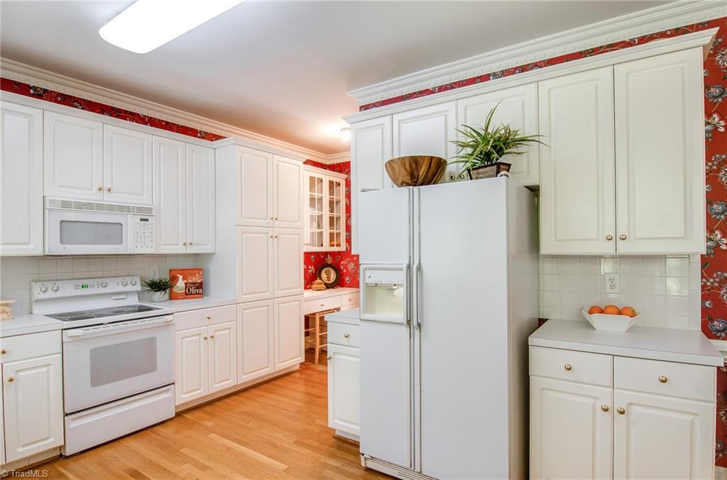 4832 Hearthstone Road Clemmons, NC 27012 - Photo 13 of 30 Gallery Image 13