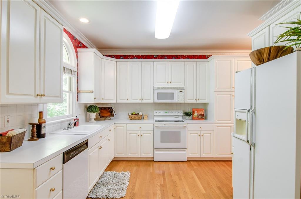 4832 Hearthstone Road Clemmons, NC 27012 - Photo 14 of 30 Gallery Image 14