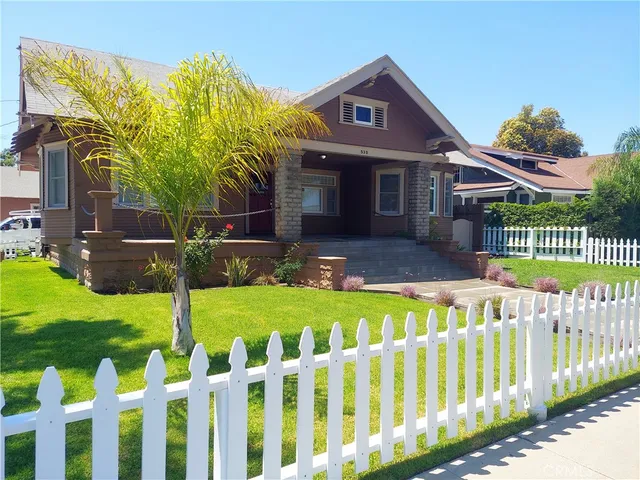 $1,449,000 | 530 South Broadway, Santa Ana, CA 92701