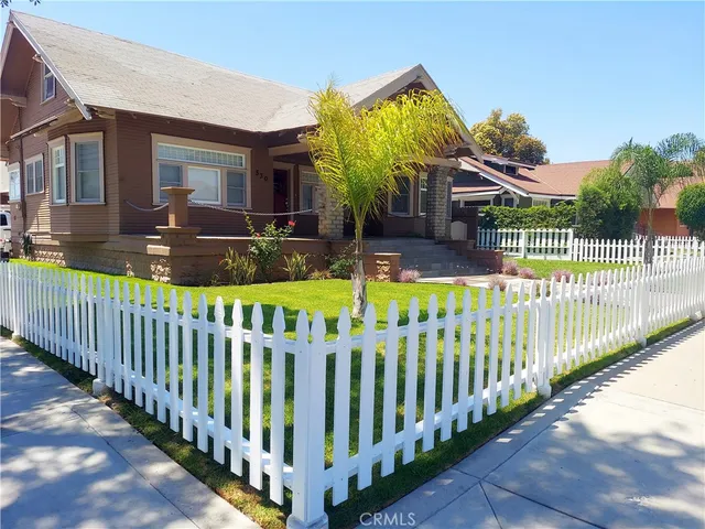 $1,449,000 | 530 South Broadway, Santa Ana, CA 92701