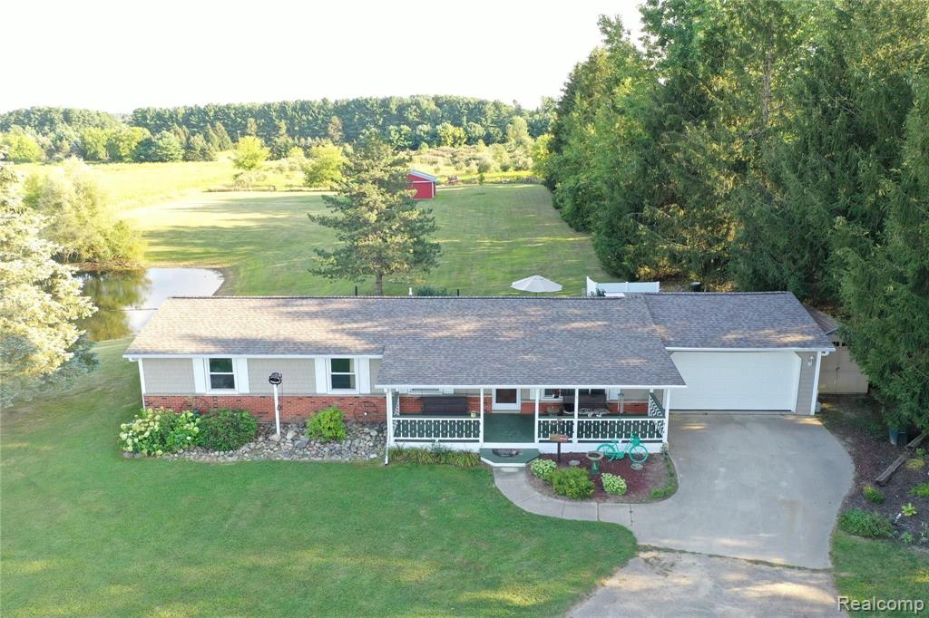 6430 Lyons Road Imlay City, MI 48444 - Photo 31 of 57
