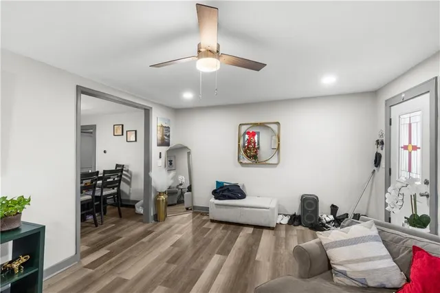 $245,000 | 215 South 12th Street, Kansas City, KS 66102