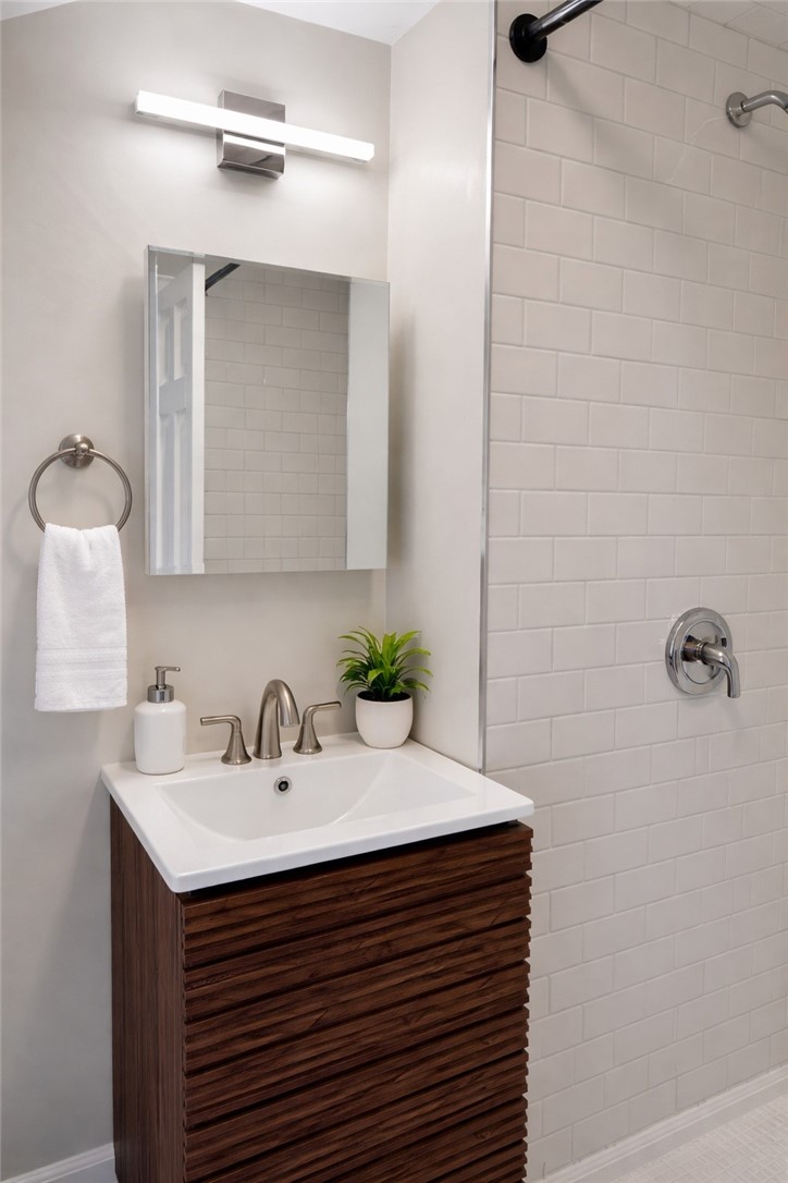 71 East George Street, Unit 2 Providence, RI 02906 - Photo 19 of 29