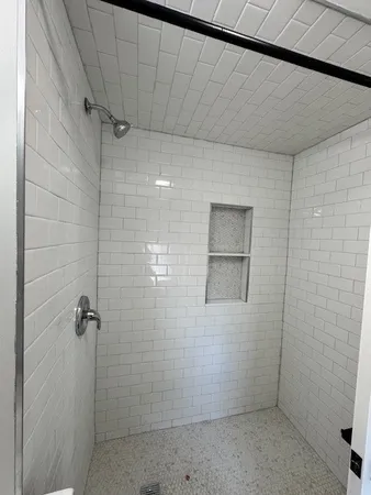 $2,900 | 71 East George Street, Unit 2, Providence, RI 02906