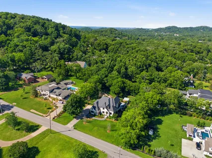 $4,200,000 | 2108 Timberwood Place, Nashville, TN 37215