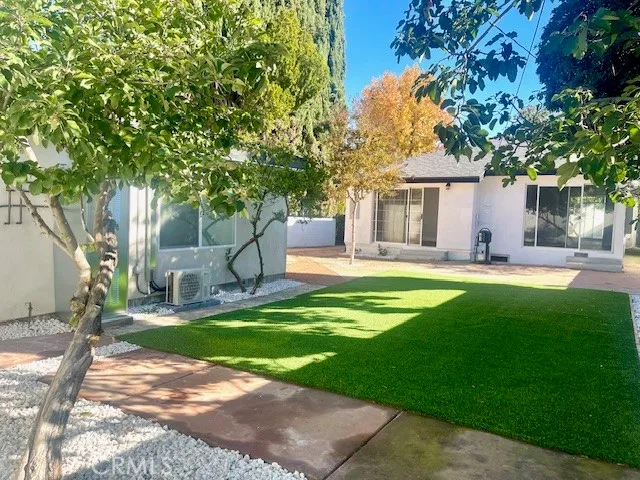 $4,150 | 4921 Enfield Avenue, Encino, CA 91316