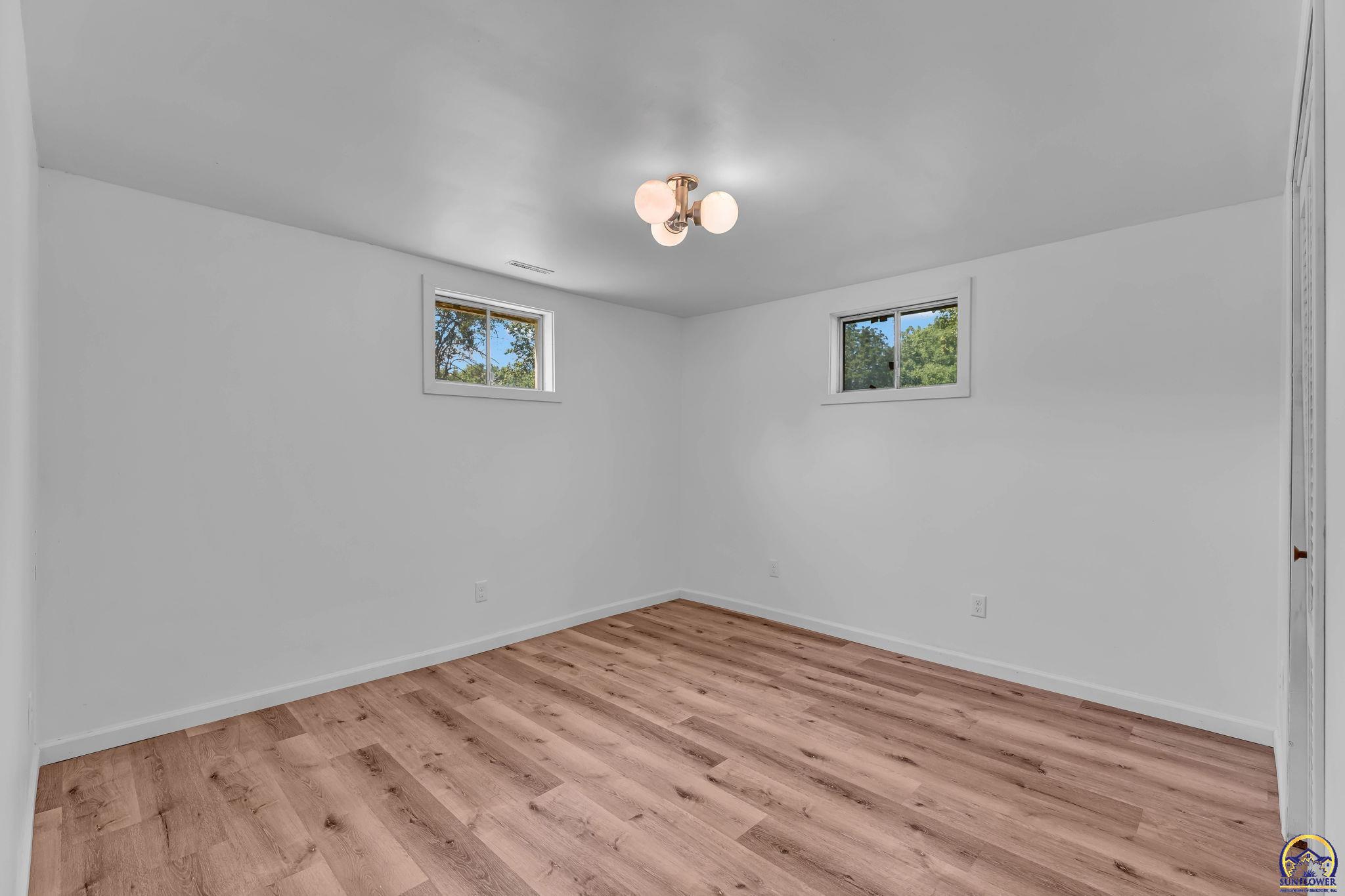 8011 Southeast Croco Road Berryton, KS 66409 - Photo 43 of 50