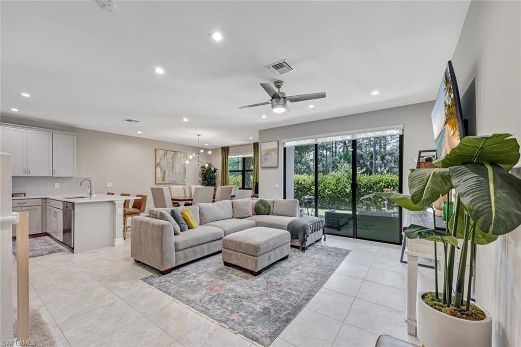 7348 Rockefeller Drive Naples, FL 34119 - Photo 4 of 39 Living Room