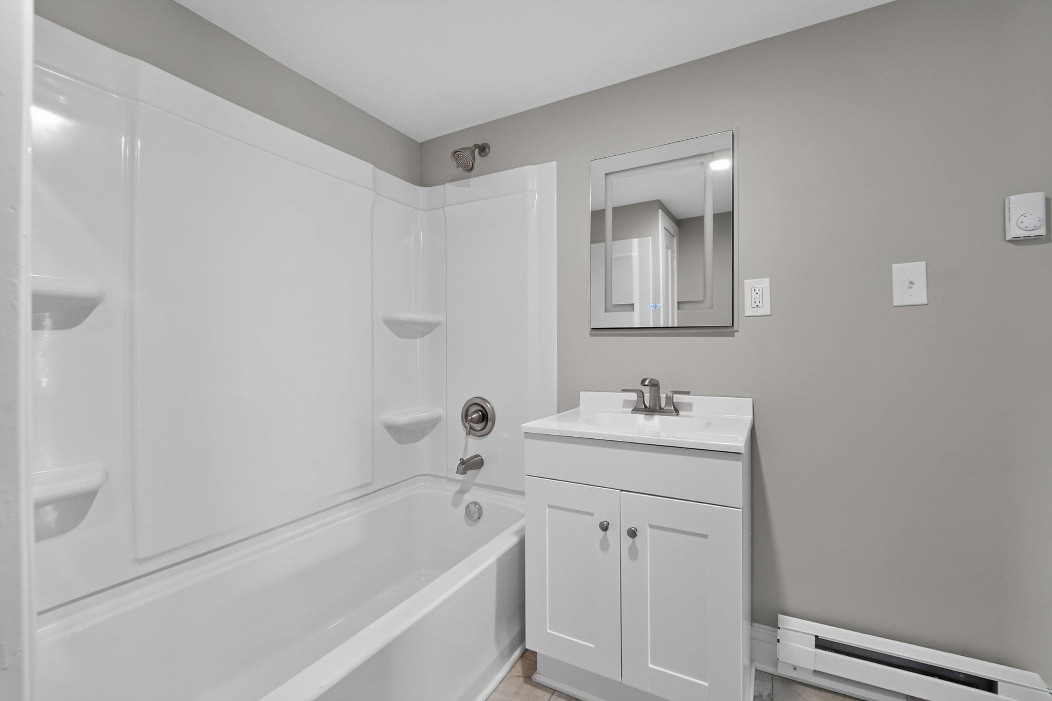 300 Woods Point Road Chester, MD 21619 - Photo 49 of 78 Full size tub/shower recently updated