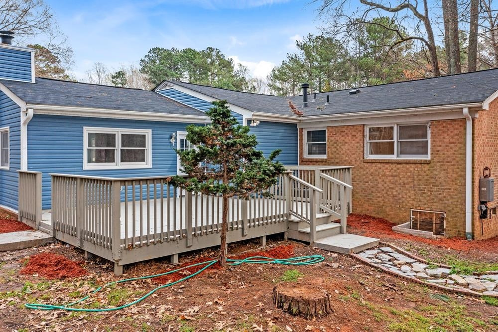 6212 Garrett Road Raleigh, NC 27606 - Photo 4 of 31 Photo 4