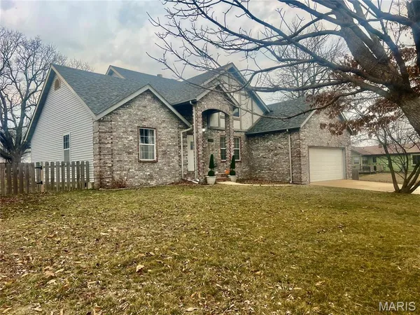 $298,000 | 2100 Lilly Street, Lebanon, MO 65536