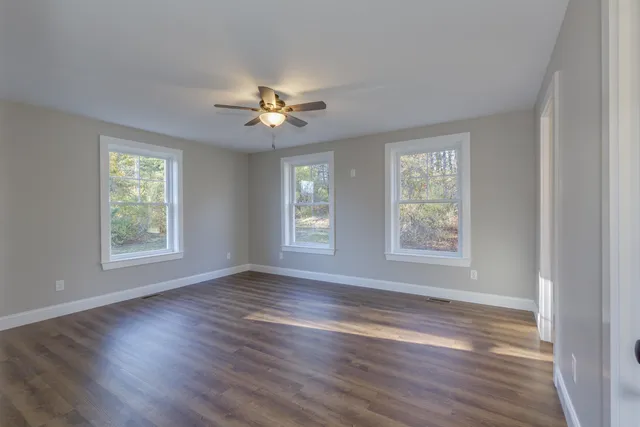 $599,900 | 527 NW Road, Canterbury, NH 03224