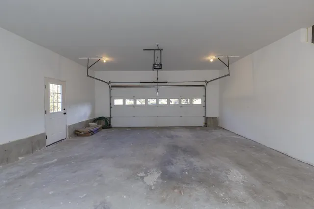 $599,900 | 527 NW Road, Canterbury, NH 03224