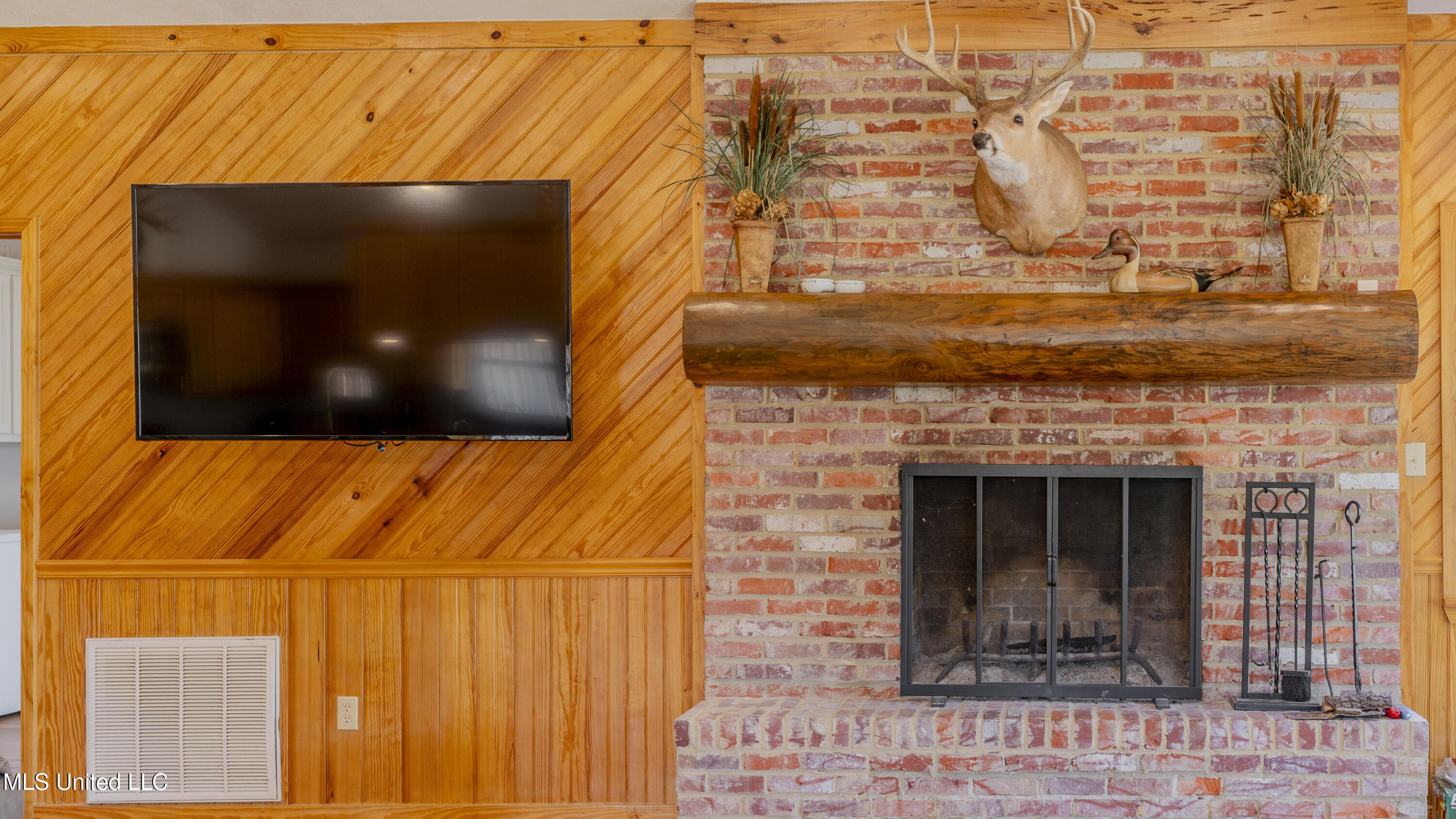 533 County Road Sidon, MS 38954 - Photo 13 of 67 DIXIE BRAKE-PHOTOS-008