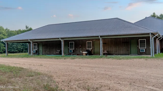 $6,900,000 | 533 County Road, Sidon, MS 38954