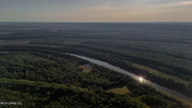 $6,900,000 | 533 County Road, Sidon, MS 38954