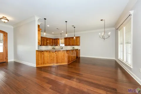 $365,500 | 6785 Lone Oak Drive, Erwinville, LA 70729