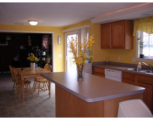 50 Ridgewood Road Worcester, MA 01606 - Photo 4 of 8 Gallery Image 4
