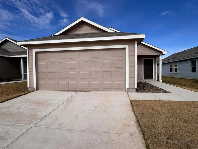 $1,799 | 1033 Raintree Road, Princeton, TX 75407