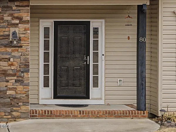 a view of a house with a small entryway