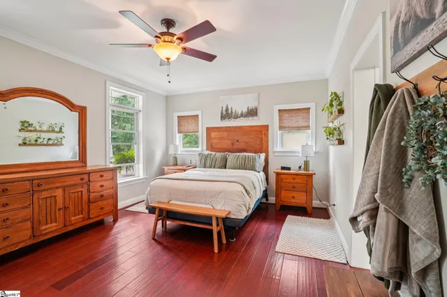 $725,000 | 813 Beech Tree Place, Hendersonville, NC 28792