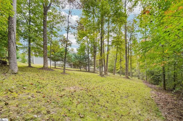 $725,000 | 813 Beech Tree Place, Hendersonville, NC 28792