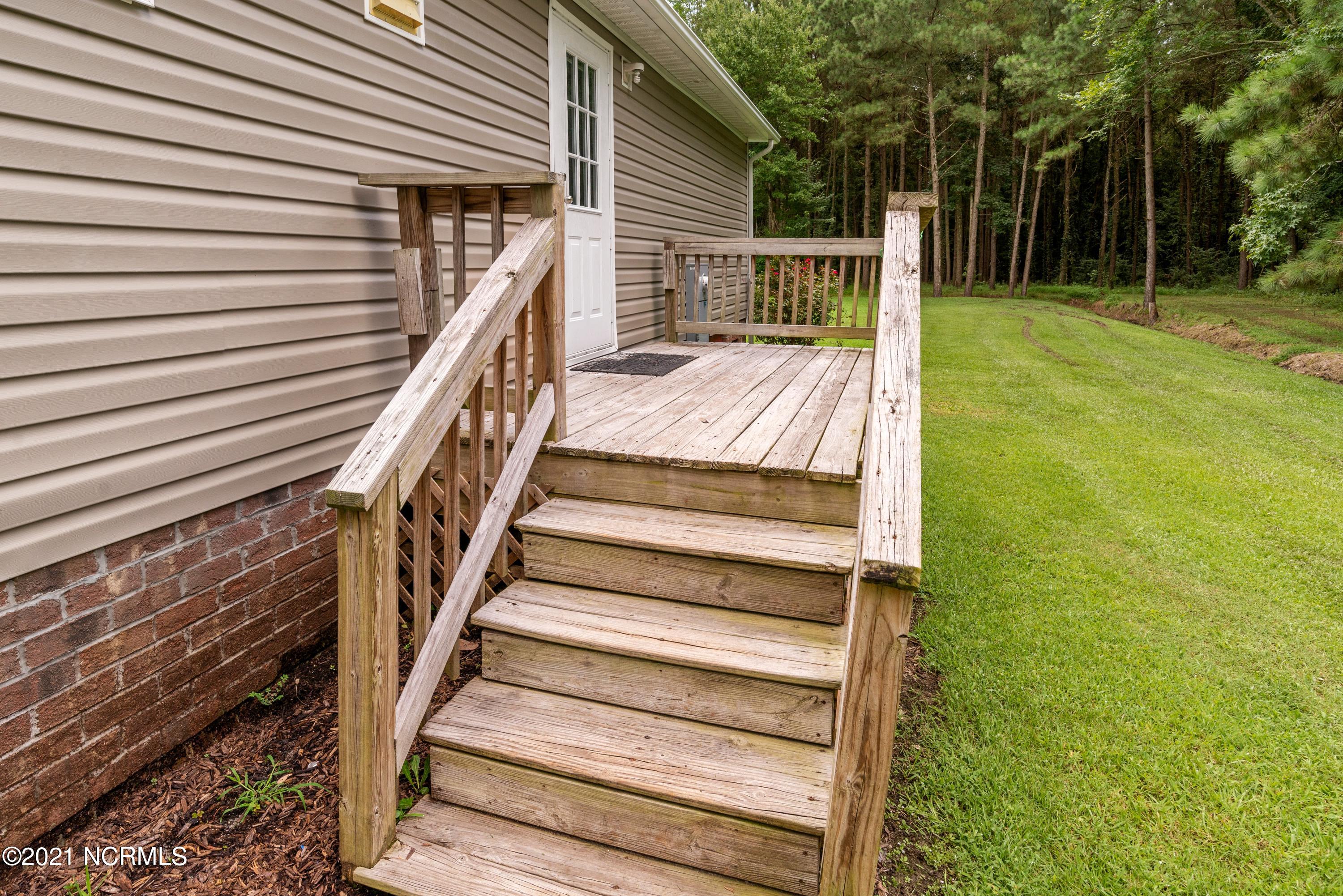 480 Pike Road Pantego, NC 27860 - Photo 17 of 40 10-print-COX_0940