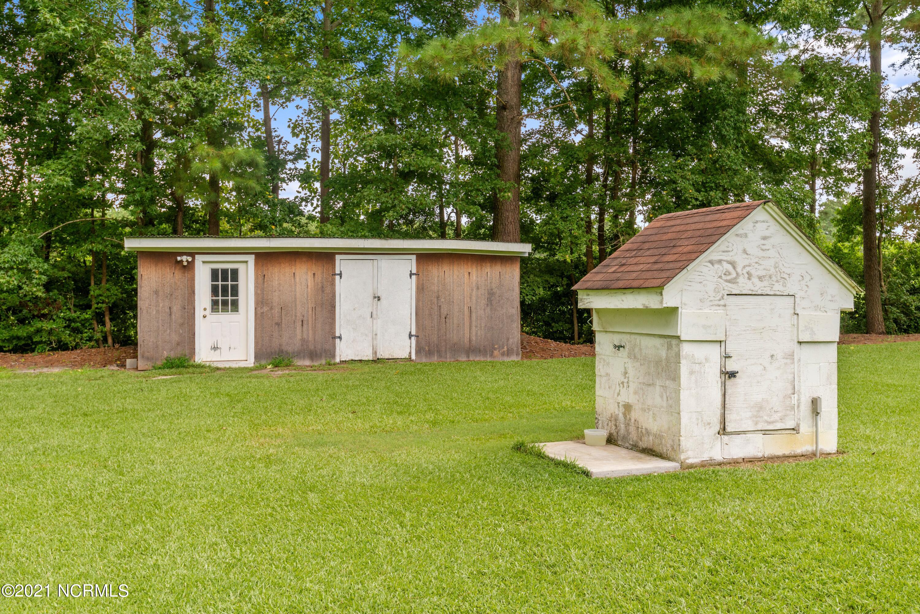 480 Pike Road Pantego, NC 27860 - Photo 20 of 40 5-print-COX_0933